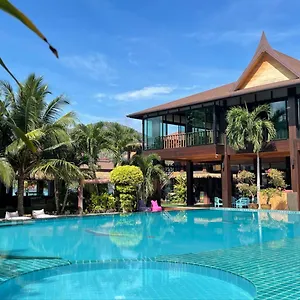 Resort Phi Phi Villa Resort Phi Phi Adaları