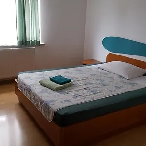 Koprivec 2* Ljubljana