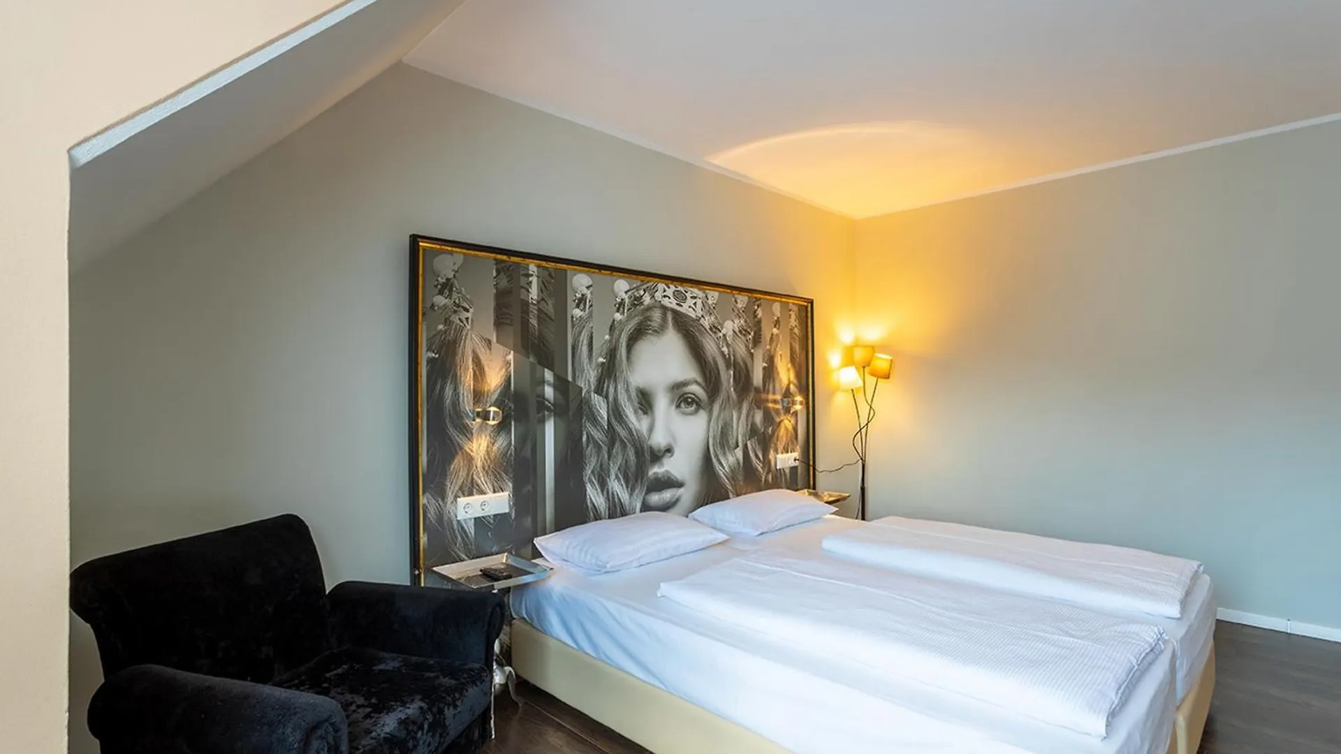 Hotel Calmo Bécs