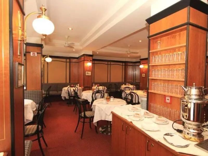 Hotel Calmo Bécs