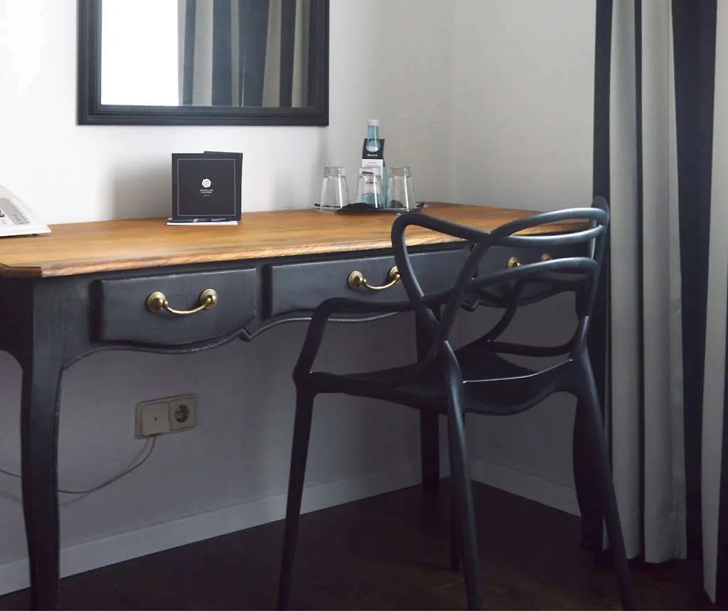 Hotel Calmo Vienna